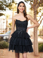 Black - Strapless A Line Tulle Homecoming Dress With Appliques
