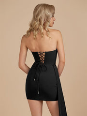 Black - Sheath Scoop Neck Short Homecoming Dresses With Train